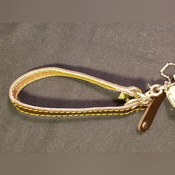 ♥️ NWOT Nahui Ollin For Tootsie Roll / Pop Owl Wrapper Clutch Purse Wristlet ♥️ - Picture 3 of 9